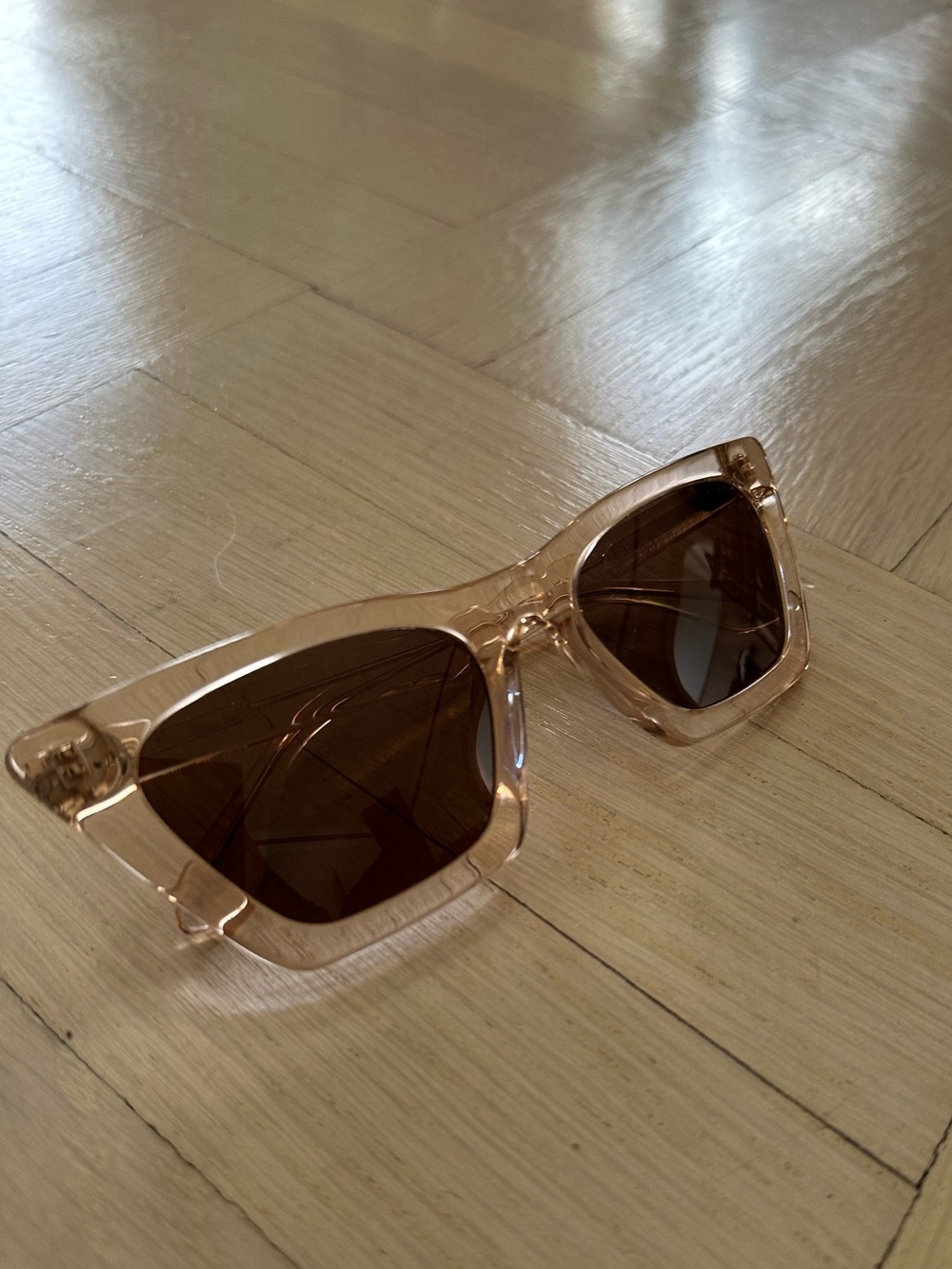 Women’s Dan Deutsch Cat Eye Sunglasses Clear Brown Tan Beige Like New